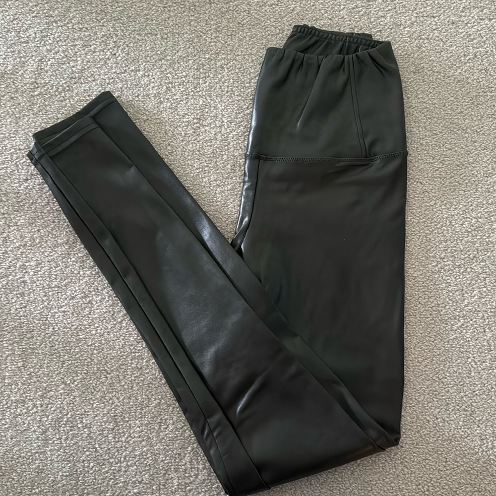 Aritzia Wilfred Faux Leather Leggings